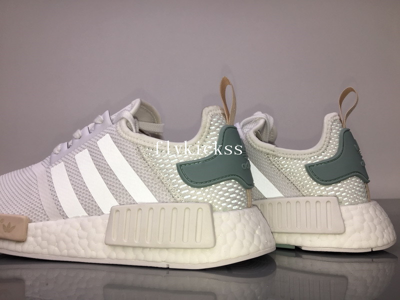 Real Boost Adidas WMNS NMD_R1 Tactile Green BY3033